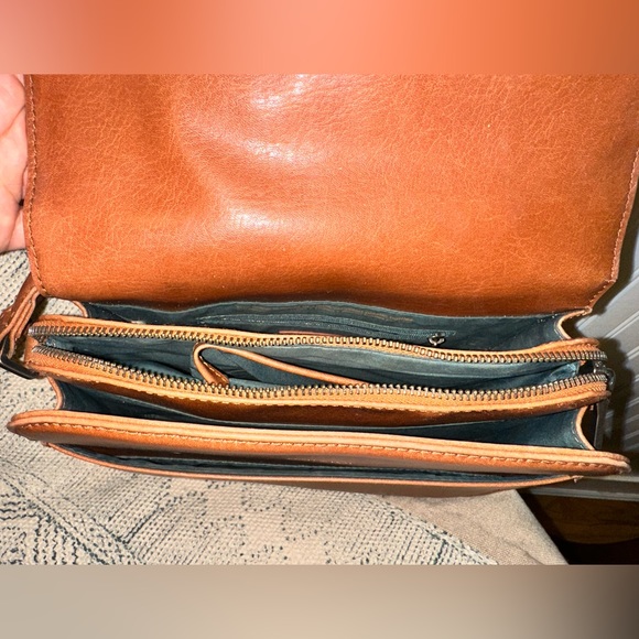 Matt & Nat cross body purse - Picture 4 of 4